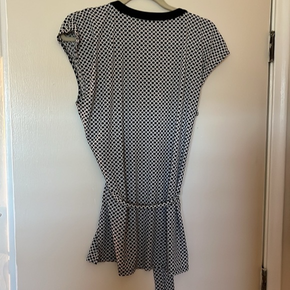 Liz Claiborne Keys Tunic with Slit and Tie Size L - Picture 5 of 5